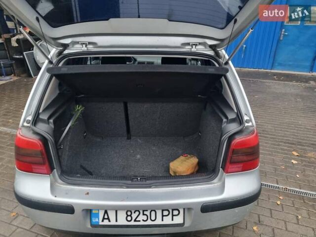 Сірий Фольксваген Гольф, об'ємом двигуна 1.39 л та пробігом 217 тис. км за 3900 $, фото 1 на Automoto.ua