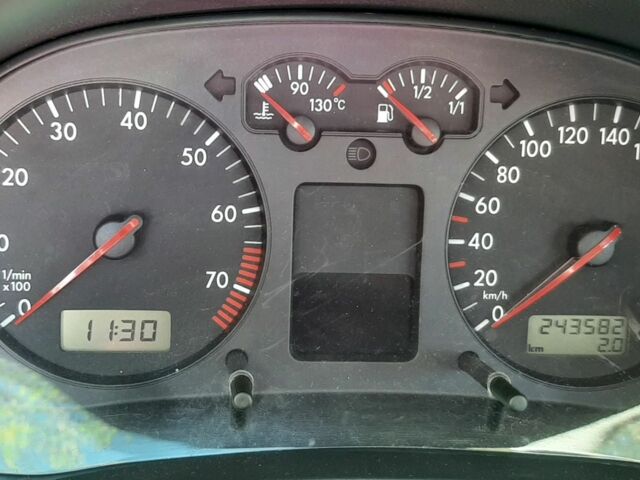 Сірий Фольксваген Гольф, об'ємом двигуна 1.6 л та пробігом 243 тис. км за 5300 $, фото 6 на Automoto.ua