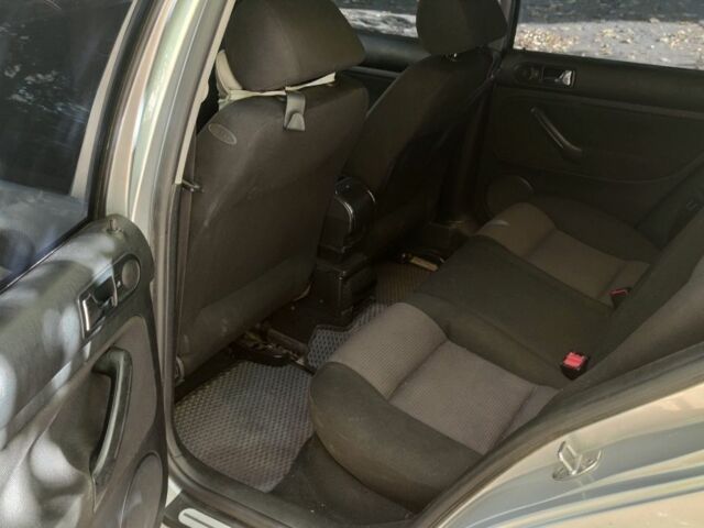 Серый Фольксваген Гольф, объемом двигателя 1.4 л и пробегом 216 тыс. км за 3350 $, фото 6 на Automoto.ua