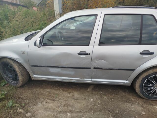 Серый Фольксваген Гольф, объемом двигателя 1.6 л и пробегом 315 тыс. км за 2500 $, фото 3 на Automoto.ua