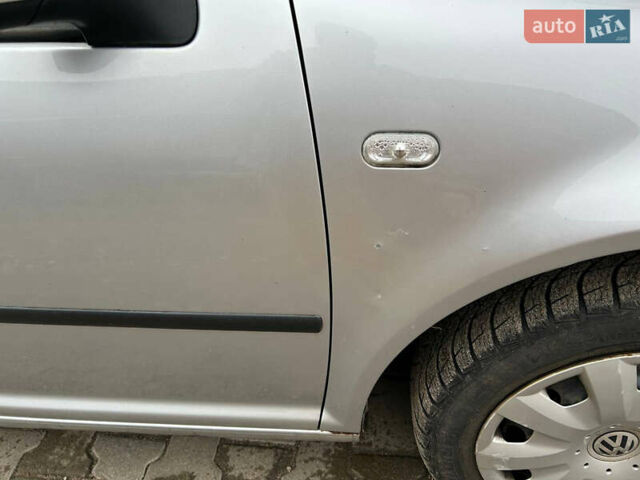 Сірий Фольксваген Гольф, об'ємом двигуна 1.39 л та пробігом 239 тис. км за 3800 $, фото 5 на Automoto.ua