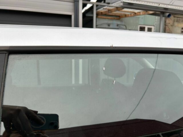 Серый Фольксваген Гольф, объемом двигателя 1.4 л и пробегом 239 тыс. км за 3800 $, фото 16 на Automoto.ua