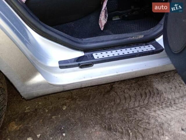 Серый Фольксваген Гольф, объемом двигателя 1.39 л и пробегом 299 тыс. км за 4500 $, фото 21 на Automoto.ua