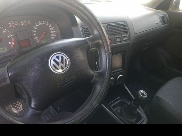 Серый Фольксваген Гольф, объемом двигателя 1.6 л и пробегом 250 тыс. км за 4100 $, фото 9 на Automoto.ua