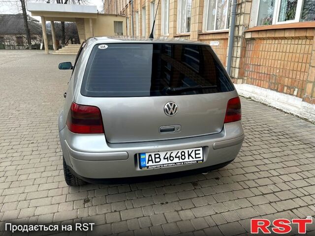 Серый Фольксваген Гольф, объемом двигателя 1.4 л и пробегом 260 тыс. км за 4000 $, фото 1 на Automoto.ua