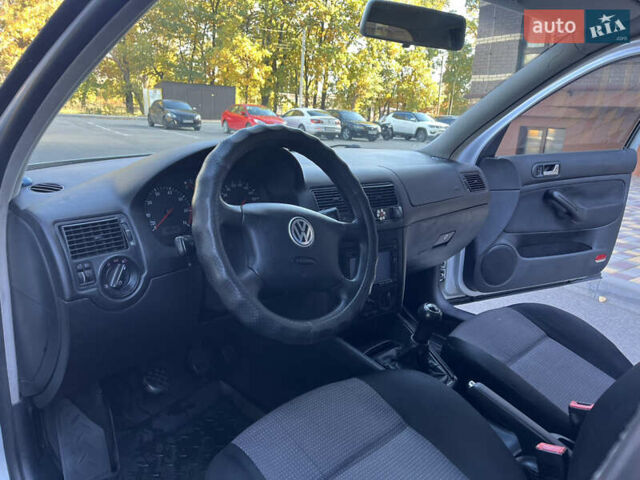 Сірий Фольксваген Гольф, об'ємом двигуна 1.4 л та пробігом 295 тис. км за 4400 $, фото 23 на Automoto.ua