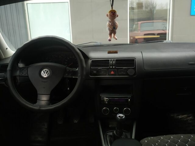 Сірий Фольксваген Гольф, об'ємом двигуна 1.4 л та пробігом 260 тис. км за 3650 $, фото 3 на Automoto.ua