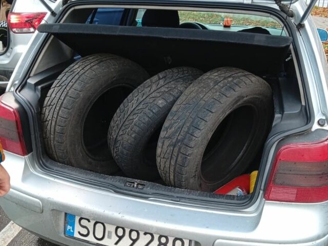 Серый Фольксваген Гольф, объемом двигателя 0 л и пробегом 200 тыс. км за 2000 $, фото 7 на Automoto.ua