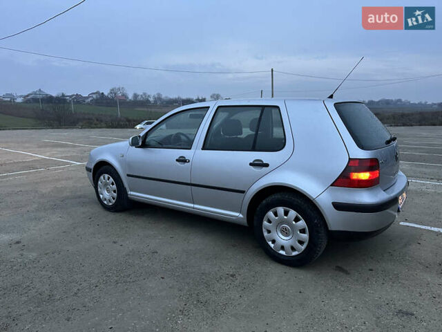 Серый Фольксваген Гольф, объемом двигателя 1.39 л и пробегом 223 тыс. км за 4250 $, фото 10 на Automoto.ua