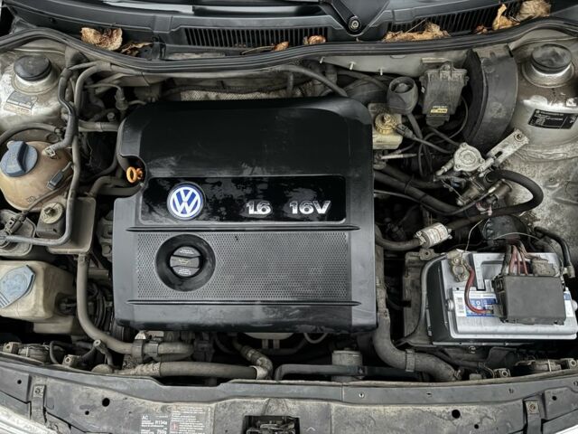 Сірий Фольксваген Гольф, об'ємом двигуна 1.6 л та пробігом 333 тис. км за 3299 $, фото 18 на Automoto.ua