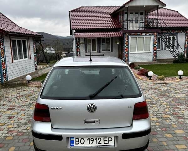 Серый Фольксваген Гольф, объемом двигателя 1.6 л и пробегом 205 тыс. км за 3399 $, фото 4 на Automoto.ua