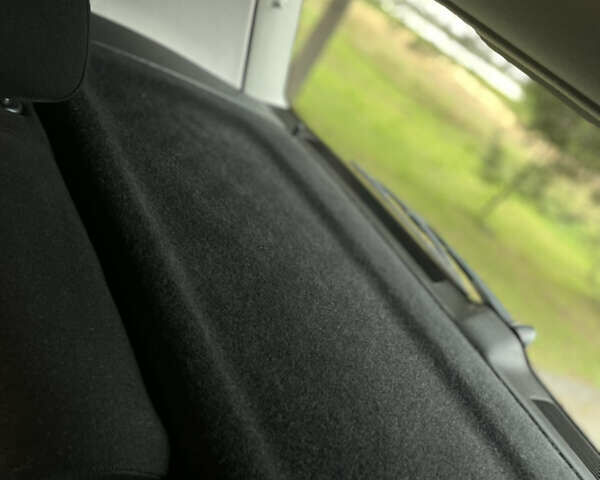 Сірий Фольксваген Гольф, об'ємом двигуна 1.6 л та пробігом 200 тис. км за 4399 $, фото 41 на Automoto.ua