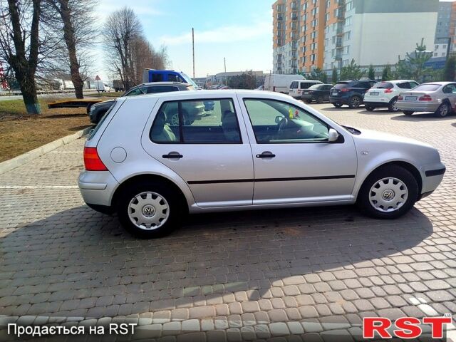 Фольксваген Гольф 2001 у Вінниці на Automoto.ua Сірий Фольксваген Гольф, об'ємом двигуна 1.6 л та пробігом 147 тис. км за 4800 $, фото 3 на Automoto.ua