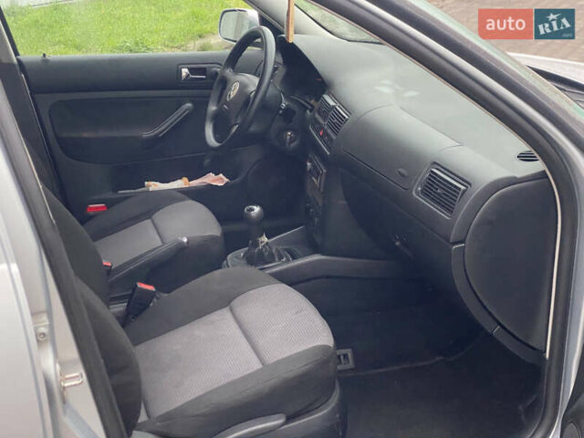 Сірий Фольксваген Гольф, об'ємом двигуна 1.6 л та пробігом 310 тис. км за 3550 $, фото 9 на Automoto.ua