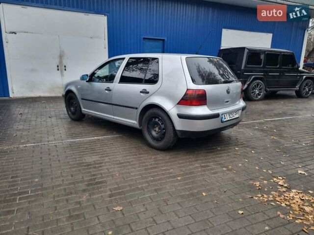 Сірий Фольксваген Гольф, об'ємом двигуна 1.39 л та пробігом 217 тис. км за 3900 $, фото 2 на Automoto.ua