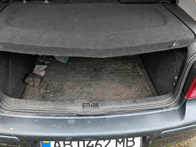 Серый Фольксваген Гольф, объемом двигателя 1.6 л и пробегом 3 тыс. км за 3850 $, фото 5 на Automoto.ua