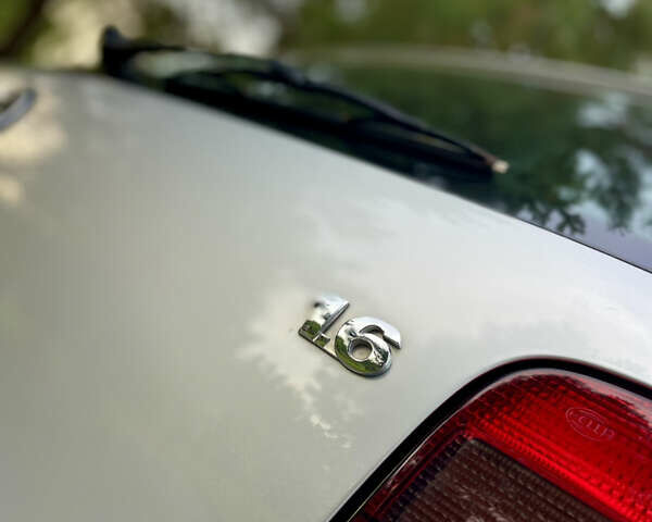 Сірий Фольксваген Гольф, об'ємом двигуна 1.6 л та пробігом 200 тис. км за 4399 $, фото 16 на Automoto.ua