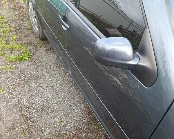 Серый Фольксваген Гольф, объемом двигателя 1.6 л и пробегом 252 тыс. км за 3850 $, фото 6 на Automoto.ua