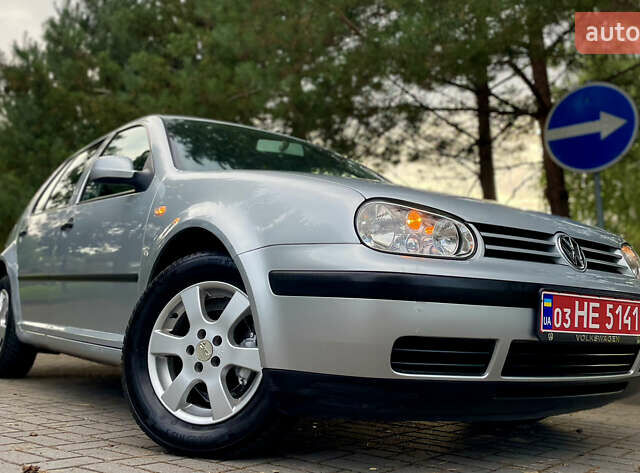 Сірий Фольксваген Гольф, об'ємом двигуна 1.6 л та пробігом 200 тис. км за 4399 $, фото 12 на Automoto.ua