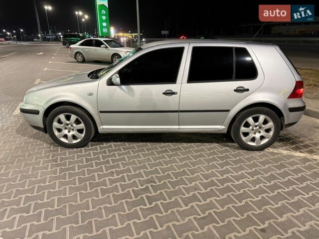 Серый Фольксваген Гольф, объемом двигателя 1.39 л и пробегом 228 тыс. км за 2999 $, фото 9 на Automoto.ua