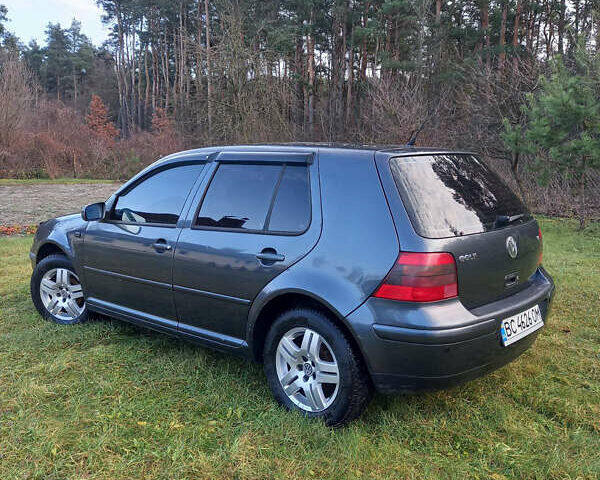 Серый Фольксваген Гольф, объемом двигателя 1.6 л и пробегом 320 тыс. км за 4200 $, фото 5 на Automoto.ua