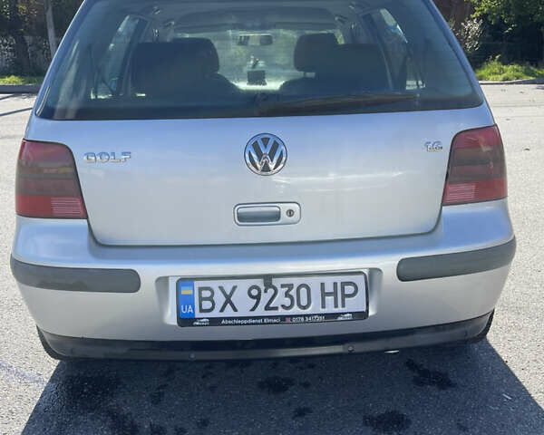 Фольксваген Гольф 2001 в Хмельницком на Automoto.ua Серый Фольксваген Гольф, объемом двигателя 1.6 л и пробегом 230 тыс. км за 4350 $, фото 5 на Automoto.ua