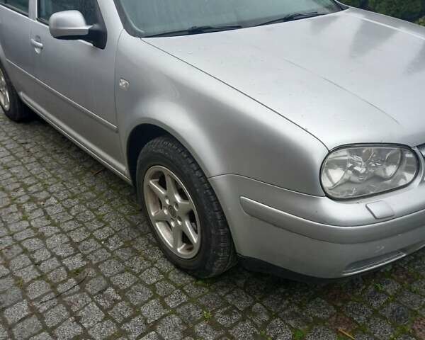 Фольксваген Гольф 2001 у Вінниці на Automoto.ua Сірий Фольксваген Гольф, об'ємом двигуна 1.6 л та пробігом 211 тис. км за 4300 $, фото 2 на Automoto.ua