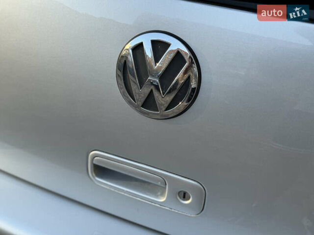 Сірий Фольксваген Гольф, об'ємом двигуна 1.6 л та пробігом 168 тис. км за 5500 $, фото 24 на Automoto.ua