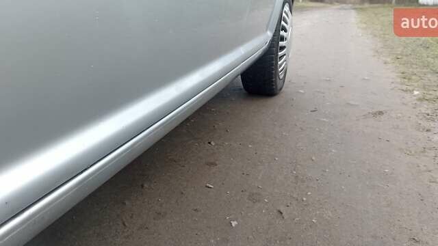 Серый Фольксваген Гольф, объемом двигателя 1.6 л и пробегом 324 тыс. км за 4150 $, фото 12 на Automoto.ua