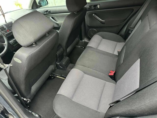 Серый Фольксваген Гольф, объемом двигателя 1.4 л и пробегом 246 тыс. км за 4600 $, фото 10 на Automoto.ua