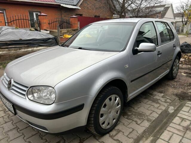 Серый Фольксваген Гольф, объемом двигателя 1.4 л и пробегом 239 тыс. км за 3800 $, фото 13 на Automoto.ua