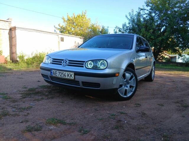 Сірий Фольксваген Гольф, об'ємом двигуна 1.4 л та пробігом 199 тис. км за 5500 $, фото 11 на Automoto.ua