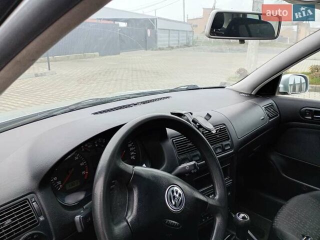 Сірий Фольксваген Гольф, об'ємом двигуна 1.6 л та пробігом 276 тис. км за 3299 $, фото 6 на Automoto.ua