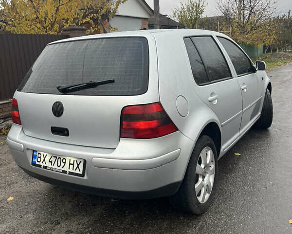 Серый Фольксваген Гольф, объемом двигателя 1.6 л и пробегом 219 тыс. км за 4500 $, фото 4 на Automoto.ua