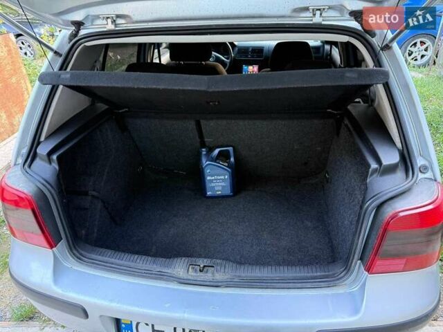 Серый Фольксваген Гольф, объемом двигателя 1.39 л и пробегом 310 тыс. км за 3750 $, фото 10 на Automoto.ua