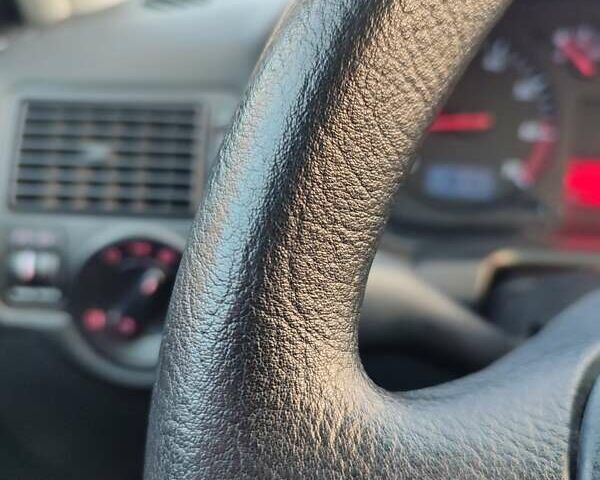 Сірий Фольксваген Гольф, об'ємом двигуна 1.39 л та пробігом 96 тис. км за 4600 $, фото 21 на Automoto.ua