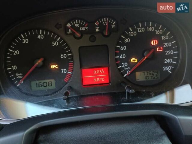 Серый Фольксваген Гольф, объемом двигателя 1.6 л и пробегом 177 тыс. км за 5000 $, фото 51 на Automoto.ua