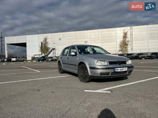 Серый Фольксваген Гольф, объемом двигателя 1.39 л и пробегом 245 тыс. км за 3190 $, фото 13 на Automoto.ua