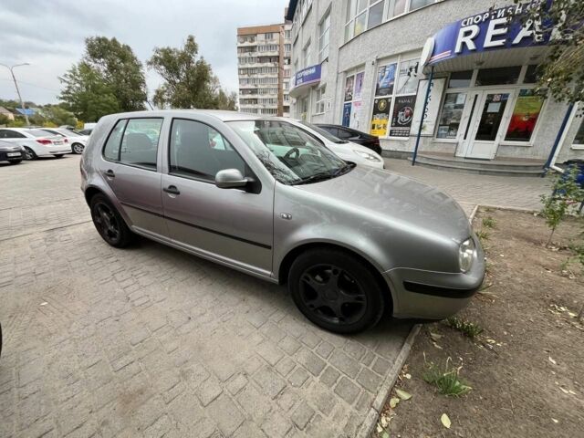 Серый Фольксваген Гольф, объемом двигателя 1.6 л и пробегом 280 тыс. км за 4350 $, фото 3 на Automoto.ua