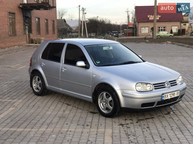 Серый Фольксваген Гольф, объемом двигателя 1.6 л и пробегом 240 тыс. км за 4599 $, фото 10 на Automoto.ua