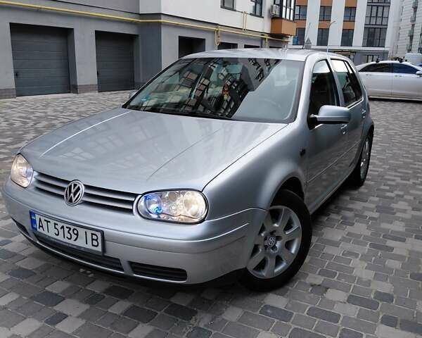 Серый Фольксваген Гольф, объемом двигателя 1.39 л и пробегом 229 тыс. км за 4600 $, фото 14 на Automoto.ua
