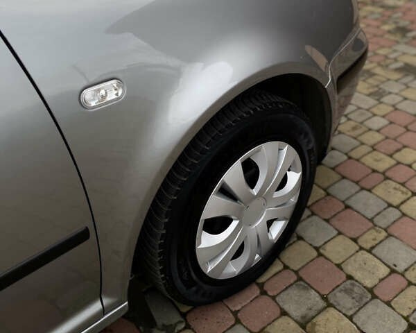 Серый Фольксваген Гольф, объемом двигателя 1.39 л и пробегом 201 тыс. км за 3699 $, фото 16 на Automoto.ua