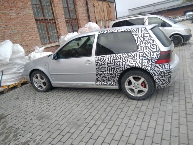 Серый Фольксваген Гольф, объемом двигателя 0 л и пробегом 320 тыс. км за 2800 $, фото 2 на Automoto.ua