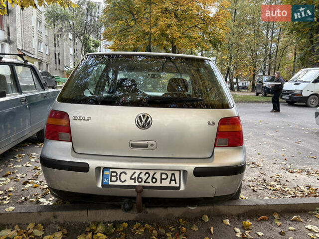 Фольксваген Гольф 2002 у Новояворівськ на Automoto.ua Сірий Фольксваген Гольф, об'ємом двигуна 1.6 л та пробігом 112 тис. км за 3500 $, фото 2 на Automoto.ua