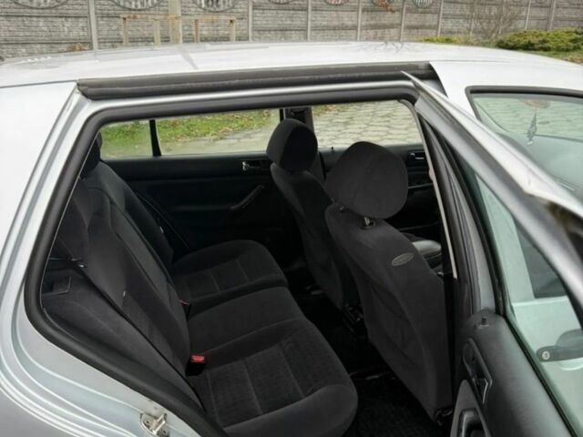 Серый Фольксваген Гольф, объемом двигателя 1.9 л и пробегом 260 тыс. км за 1000 $, фото 8 на Automoto.ua