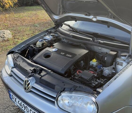 Серый Фольксваген Гольф, объемом двигателя 1.6 л и пробегом 220 тыс. км за 2190 $, фото 8 на Automoto.ua