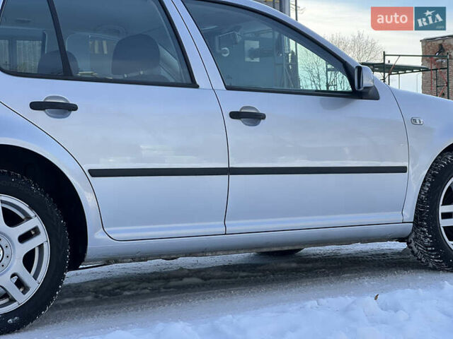 Сірий Фольксваген Гольф, об'ємом двигуна 1.6 л та пробігом 212 тис. км за 4800 $, фото 12 на Automoto.ua