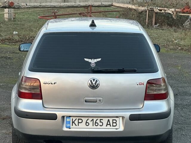 Серый Фольксваген Гольф, объемом двигателя 1.9 л и пробегом 320 тыс. км за 4500 $, фото 17 на Automoto.ua
