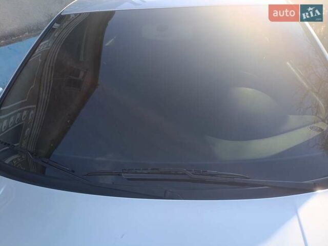 Серый Фольксваген Гольф, объемом двигателя 1.6 л и пробегом 177 тыс. км за 5000 $, фото 21 на Automoto.ua