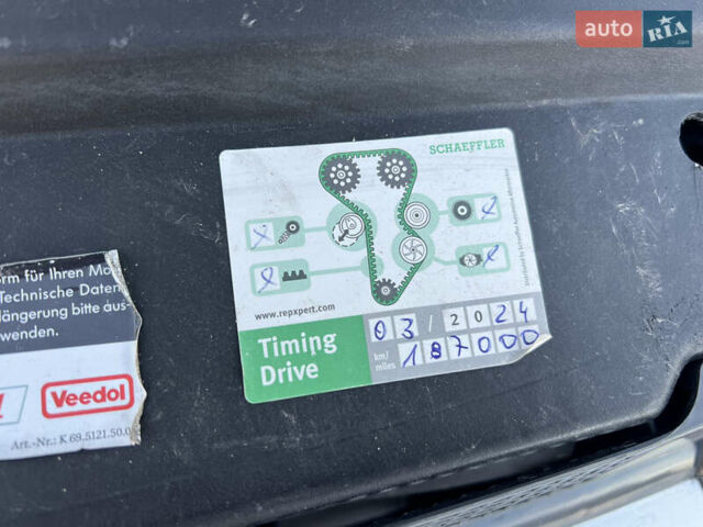 Сірий Фольксваген Гольф, об'ємом двигуна 1.6 л та пробігом 212 тис. км за 4800 $, фото 41 на Automoto.ua